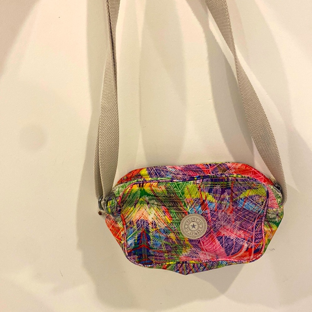 Kipling tropical stylish crossbody bag